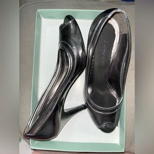 Gianni Bini shoes, size 7, 3 1/2 inch heel